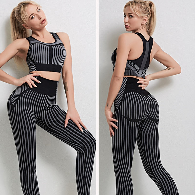 Striped Seamless Women Yoga Set for Fitness Sports Suits Gym Wear Clothing Running Sports Bra and Leggings