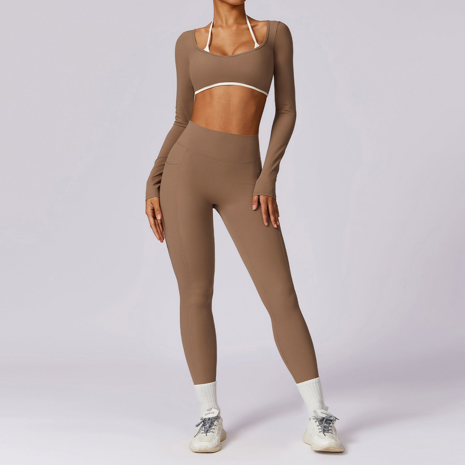 Color blocked set
