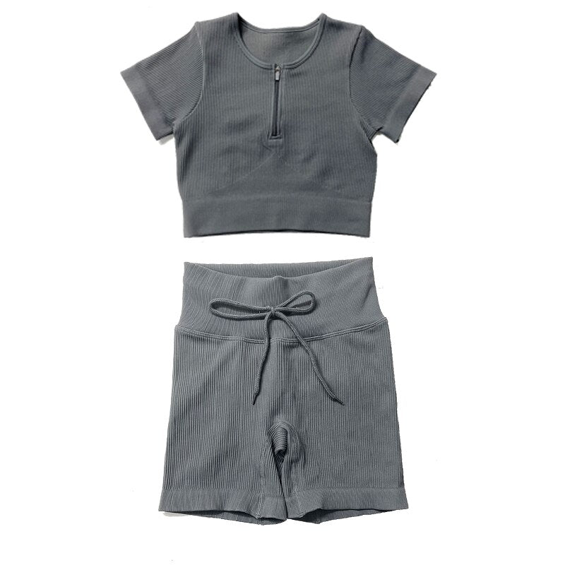 Zip front sports bra and short sleeve cropped shirt with drawstring shorts and leggings set