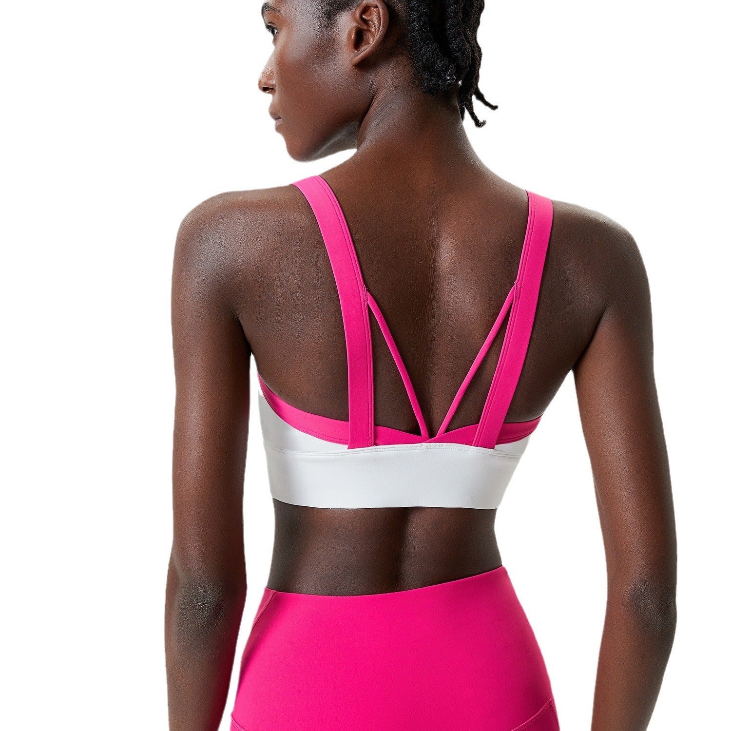 Color-block sports bra