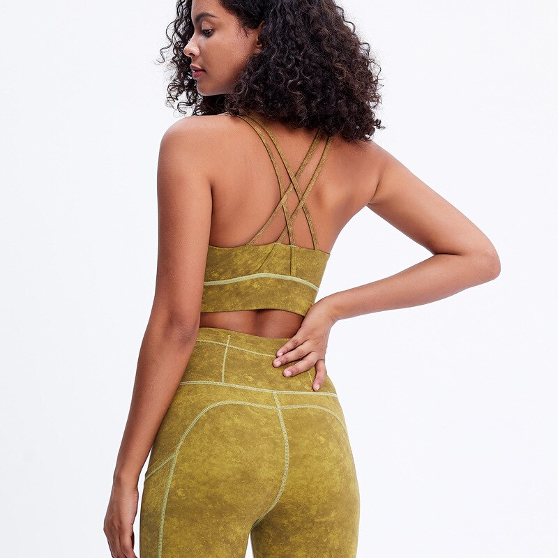 Matching set cross back bra and pocket leggings
