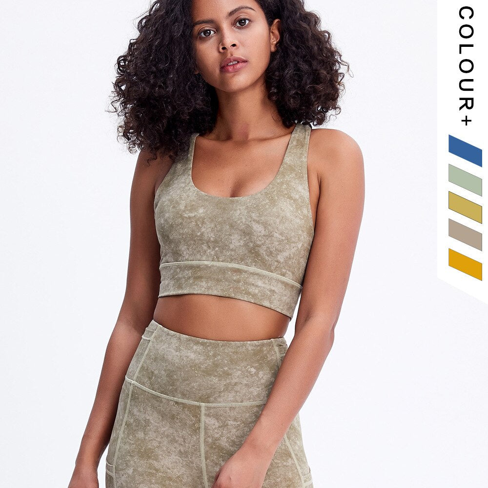 Matching set cross back bra and pocket leggings